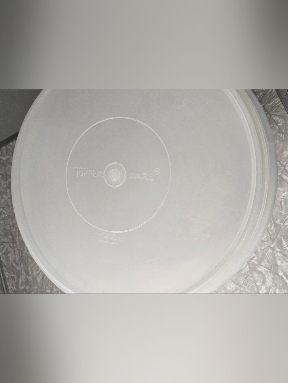 Tupperware Large Carry All Storage Container 256-1 - Picture 8 of 8